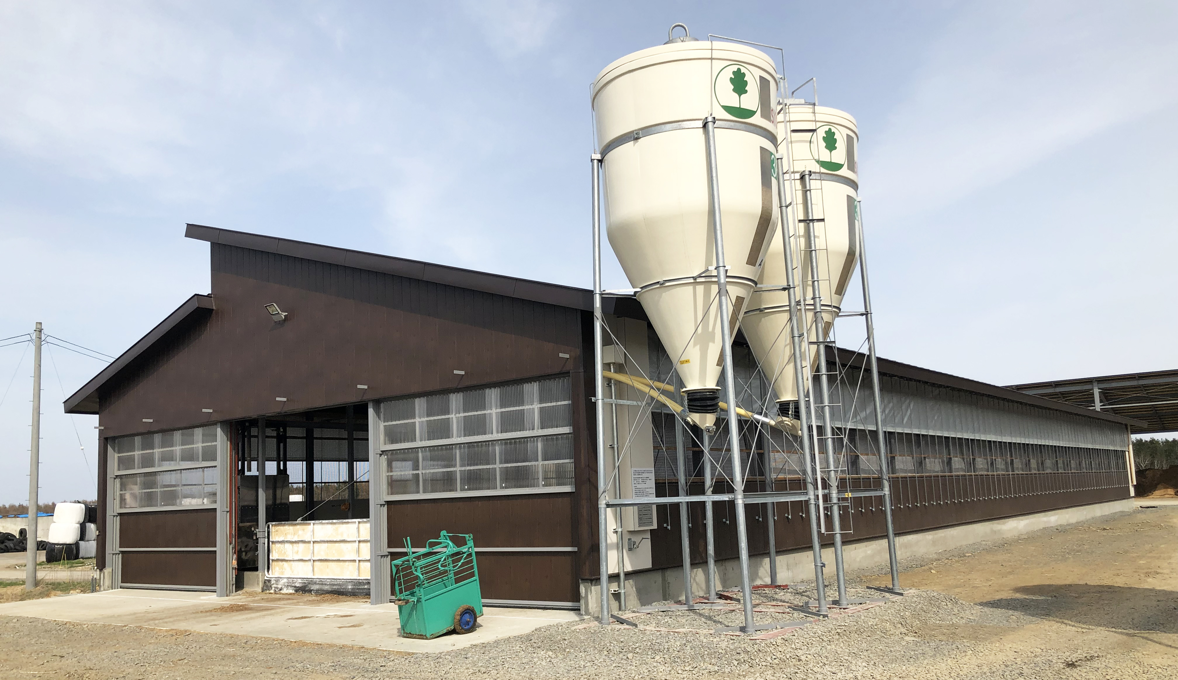 （紋別市）酪農牧場 畜舎建設工事1